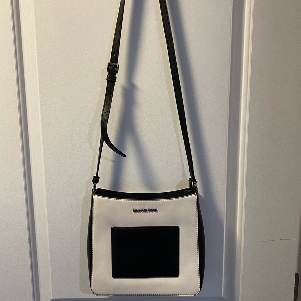 Michael Kors Crossbody Bag
